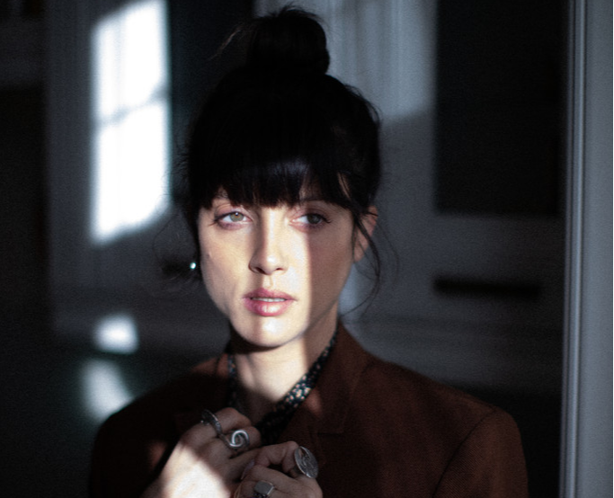Noga Erez