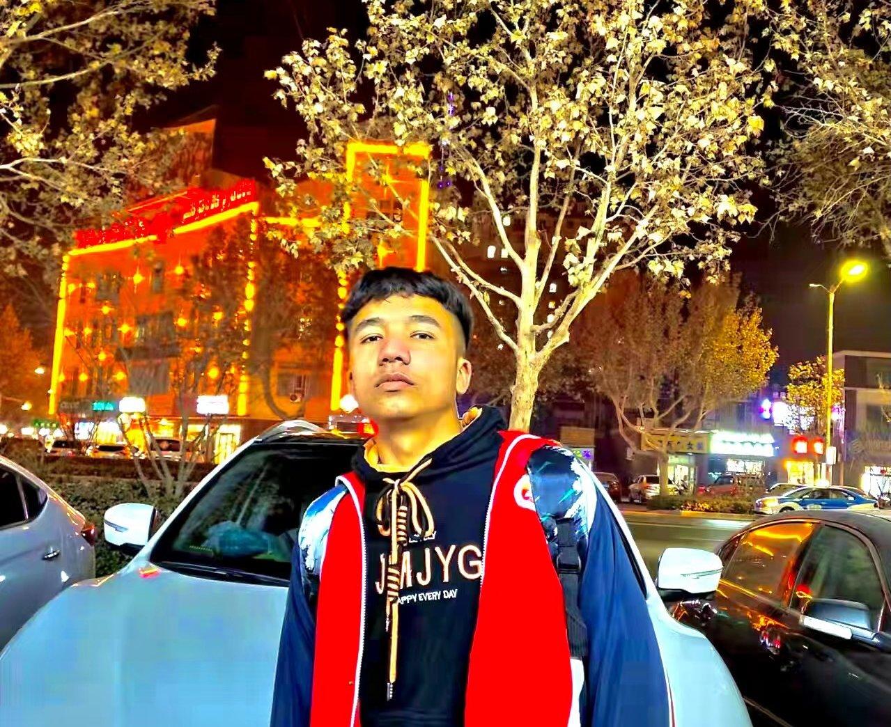 龙天羽