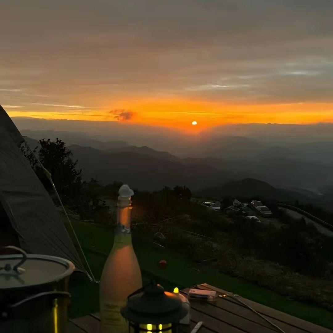 LakHouse（绚丽）