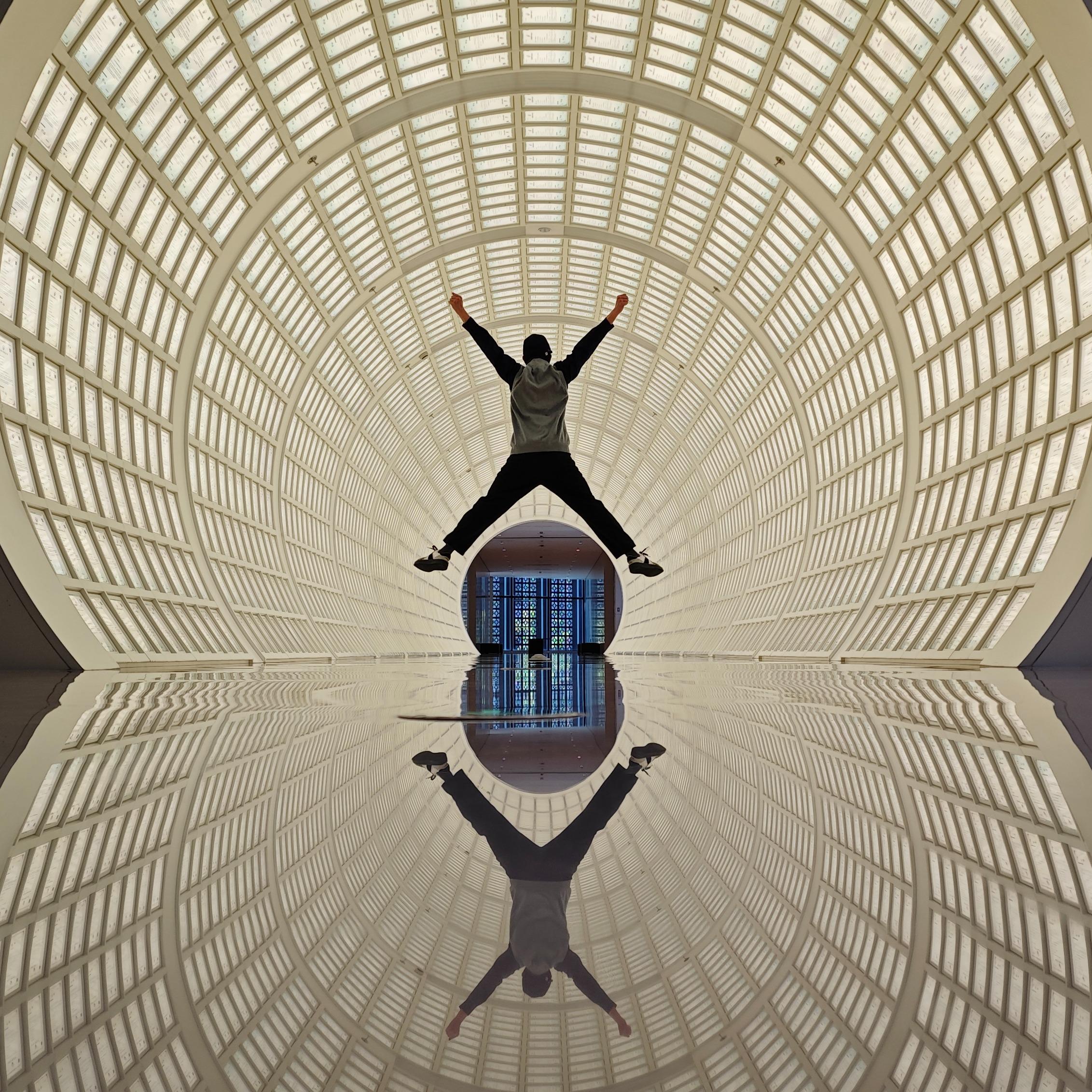 《道德的理想主义》