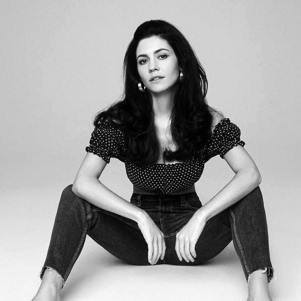 MARINA 精选集：Lonely Hearts Club