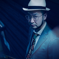 島裕介