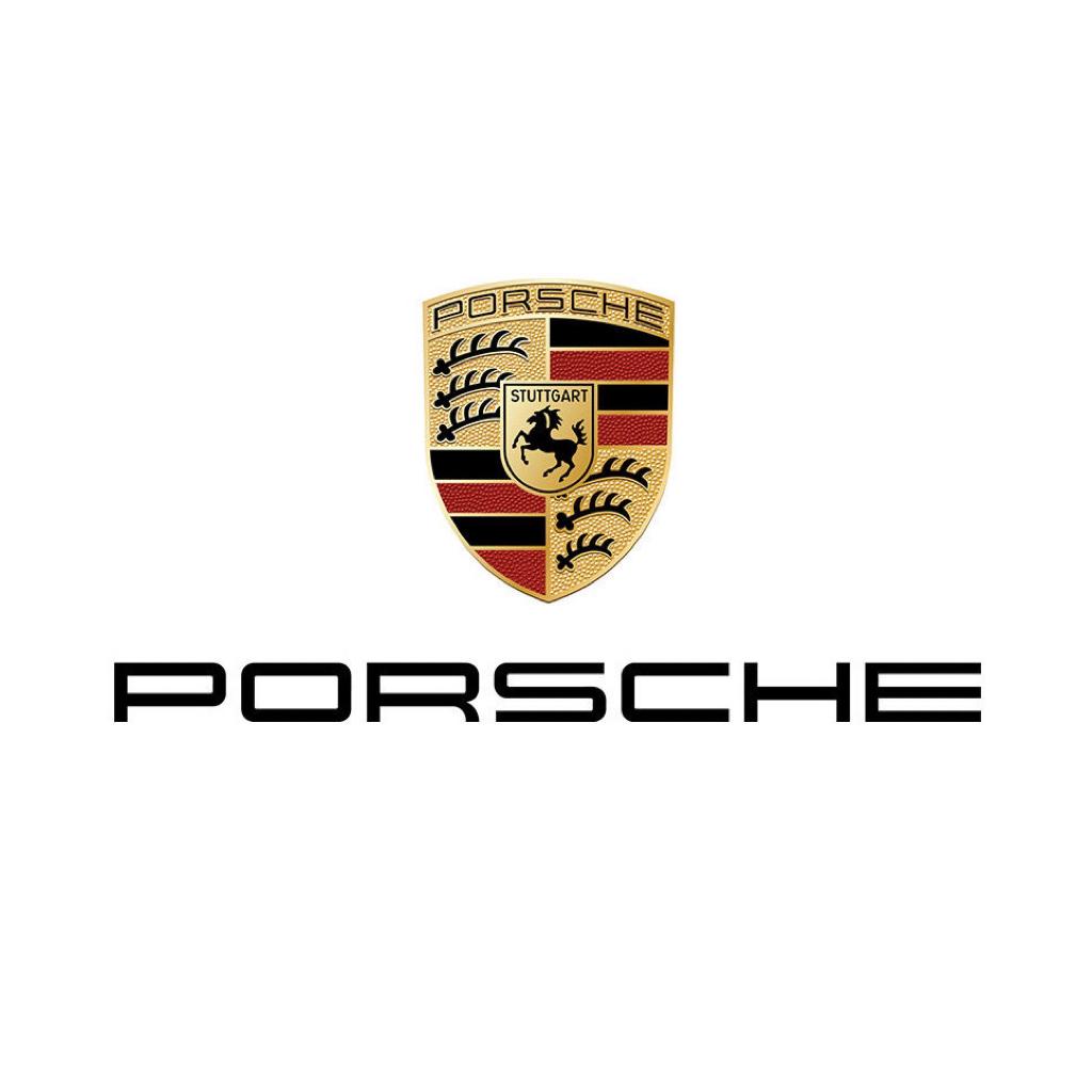 PORSCHE Panamera 4E-Hybrid