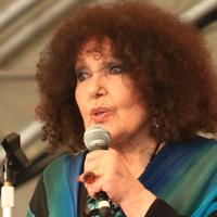 Cleo Laine