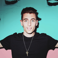 Mike Tompkins