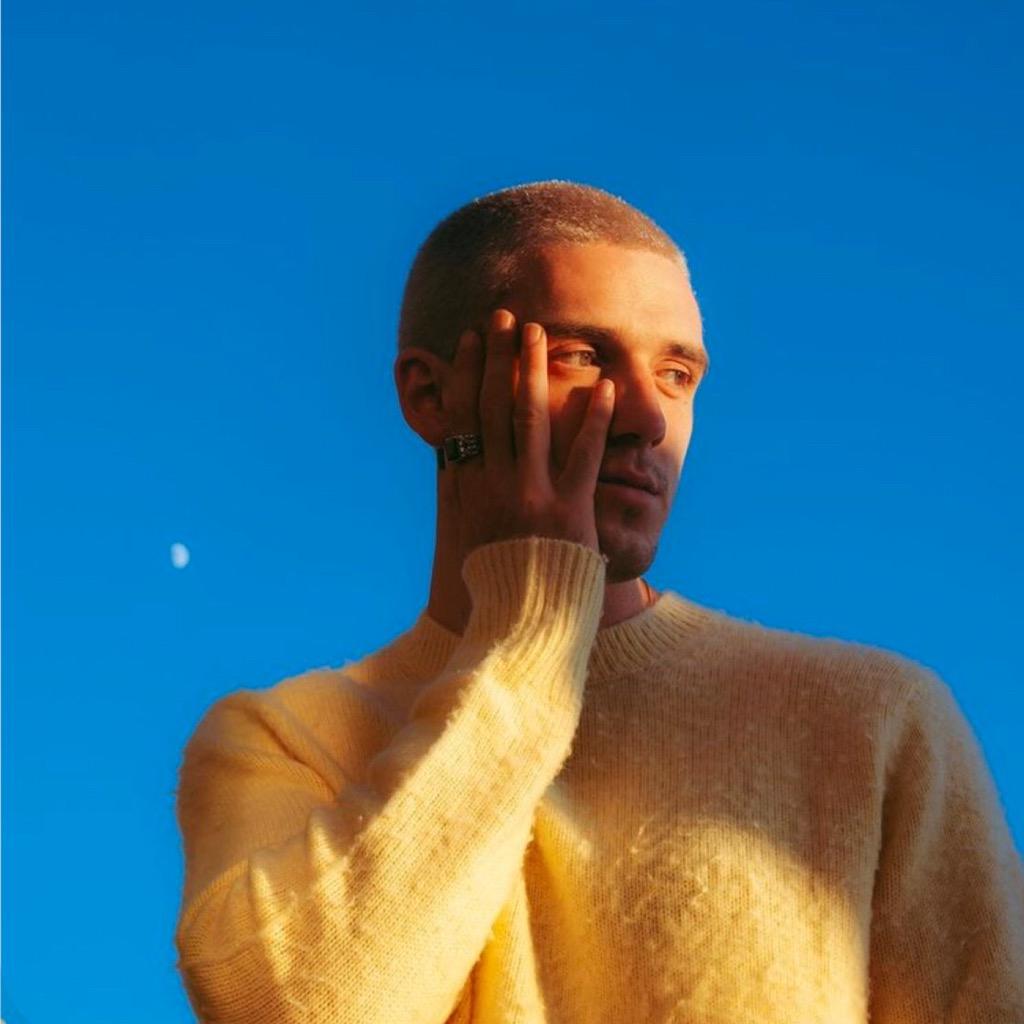 网恋吗 我最强男友音