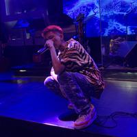 吴亮希