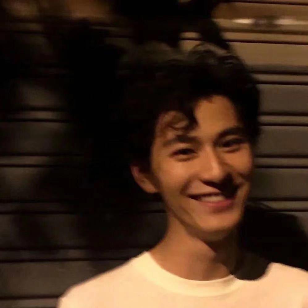 手心的蔷薇DJ咚鼓版封面