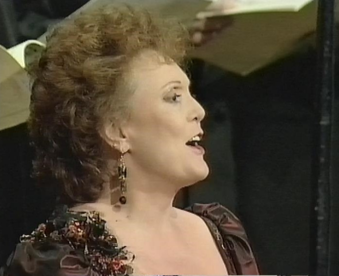 Della Jones
