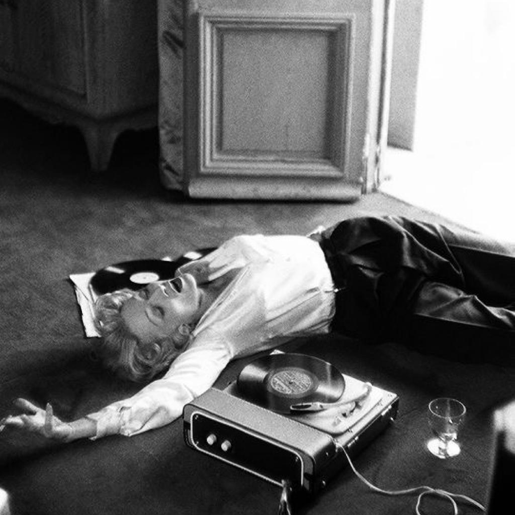 KiKi W [小红书歌单]｜持续更新….