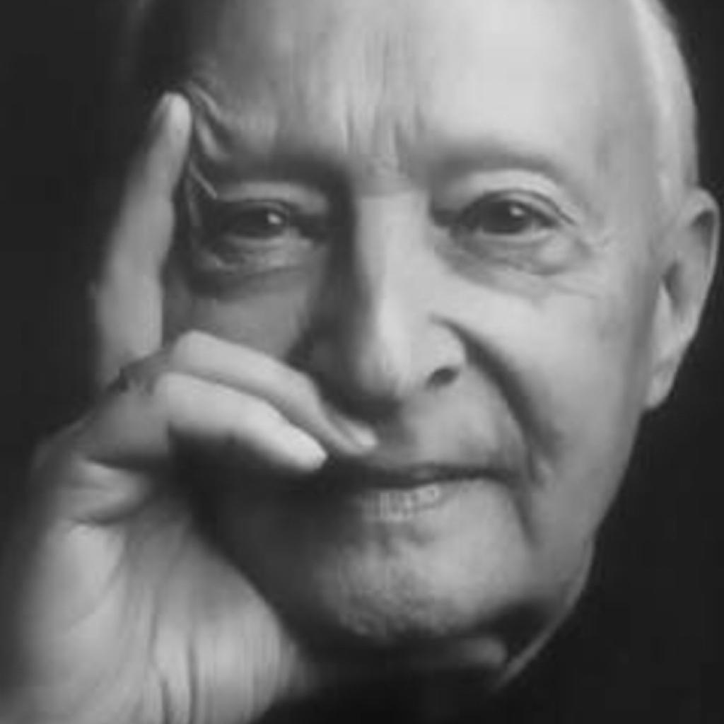 Witold Lutoslawski Essentials