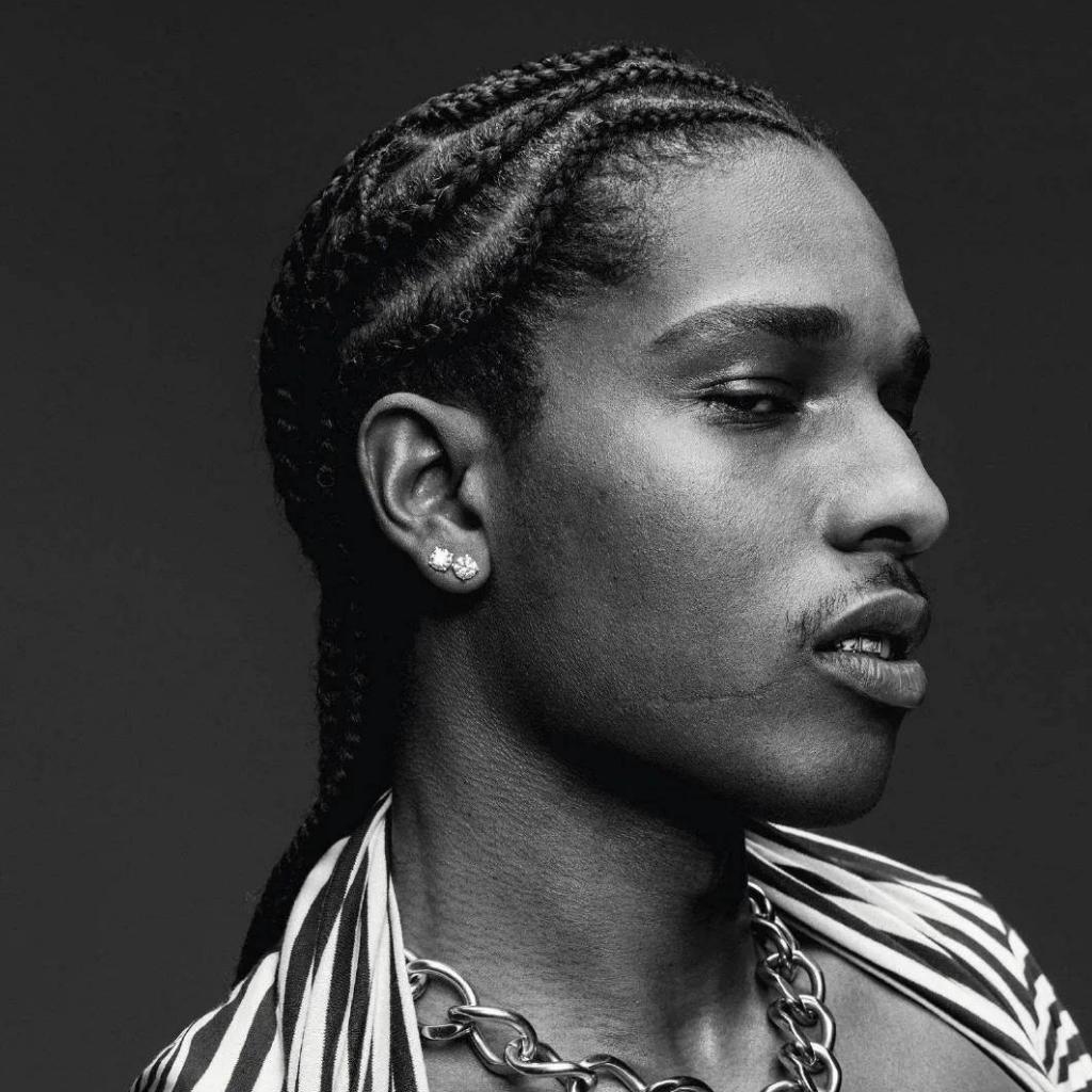 【说唱神曲】带你感受顶级rapper的狂轰滥炸