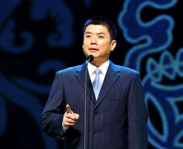 杜镇杰