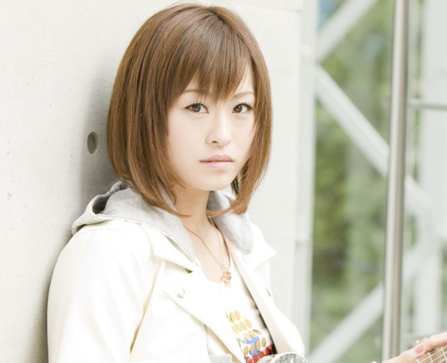石井里佳