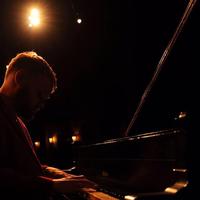 Casey Thrasher资料,Casey Thrasher最新歌曲,Casey ThrasherMV视频,Casey Thrasher音乐专辑,Casey Thrasher好听的歌