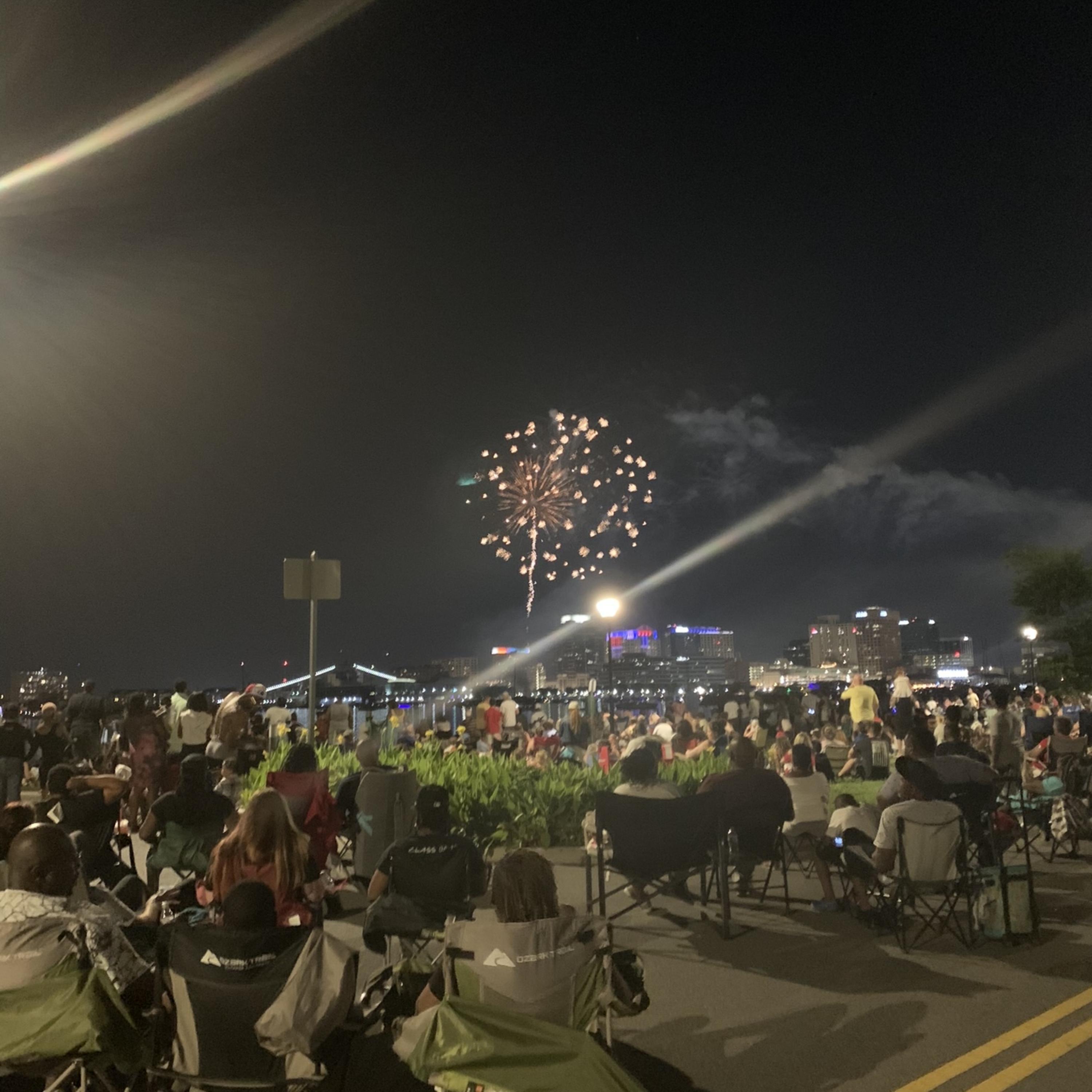 h o t e l (r e m i x) s p e d u p