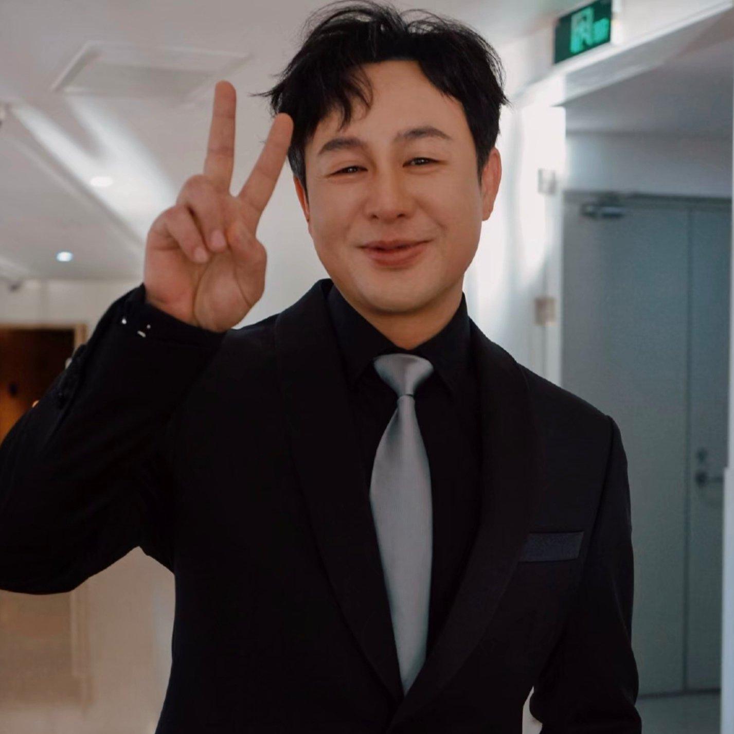 -我-读-春-秋-的-