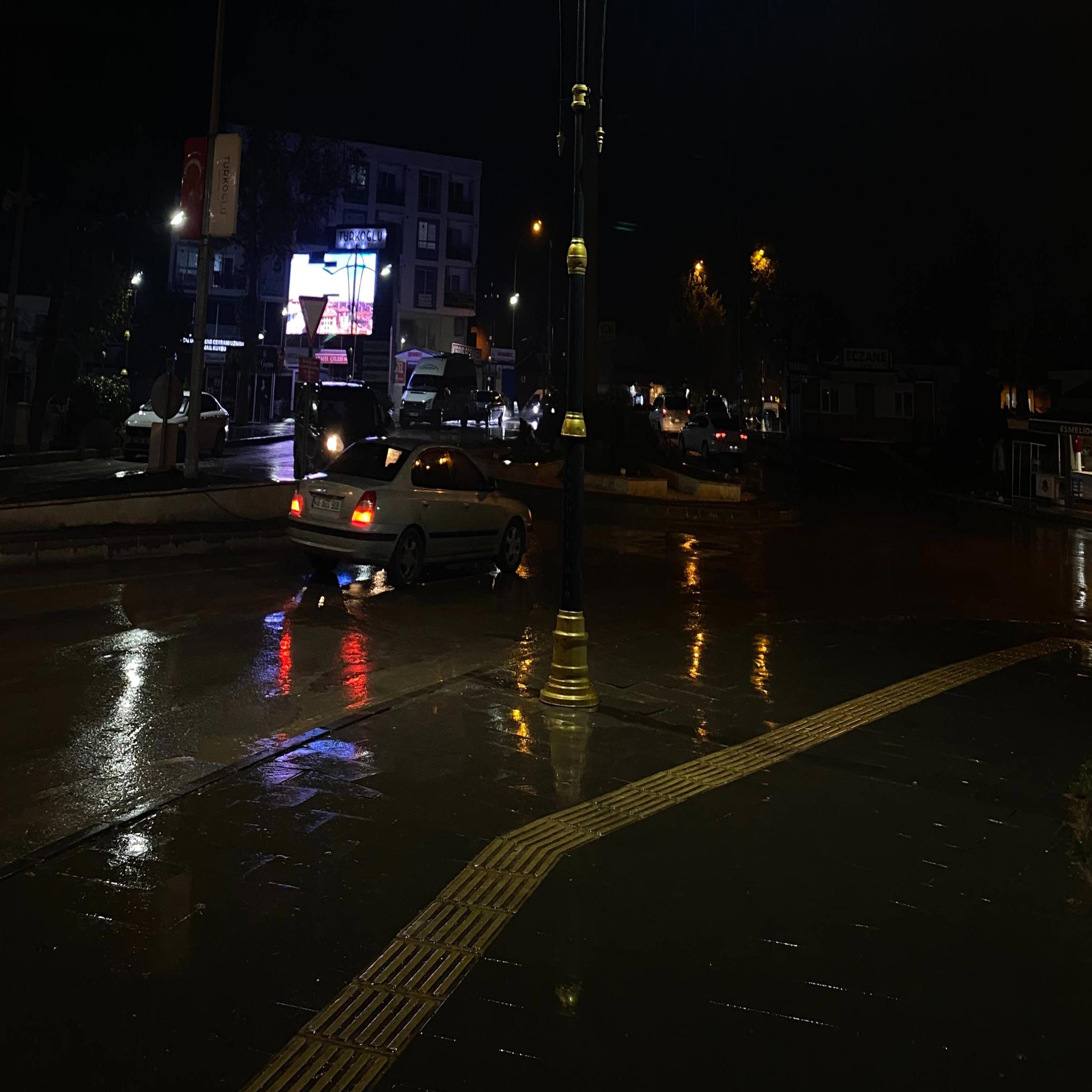 Sönen Sokak Lambaları