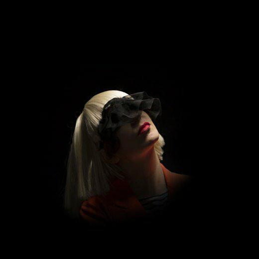 不弱小的灵魂 「Sia Furler」