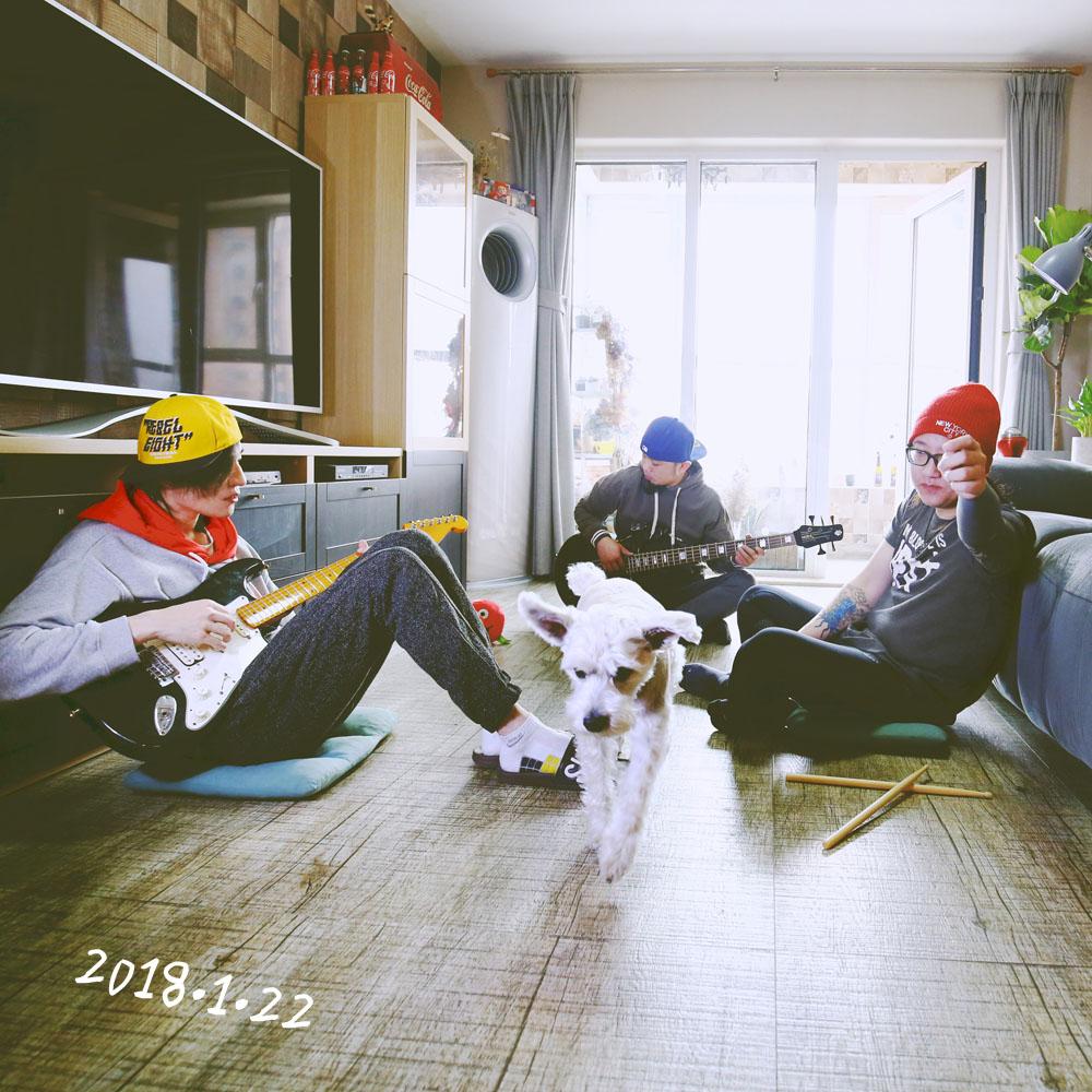 song-img