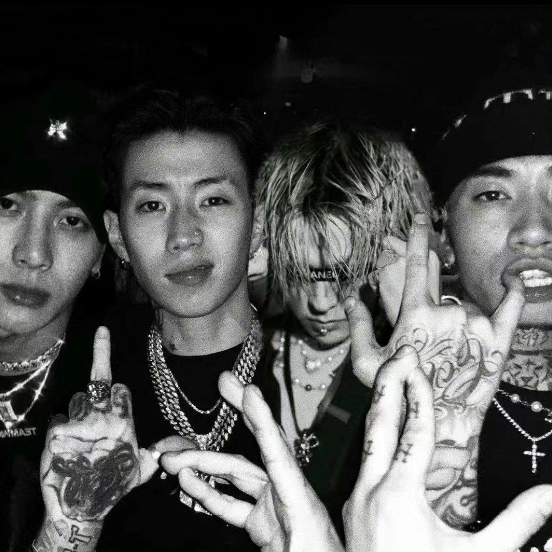 生活枯燥乏味 说唱解救人类