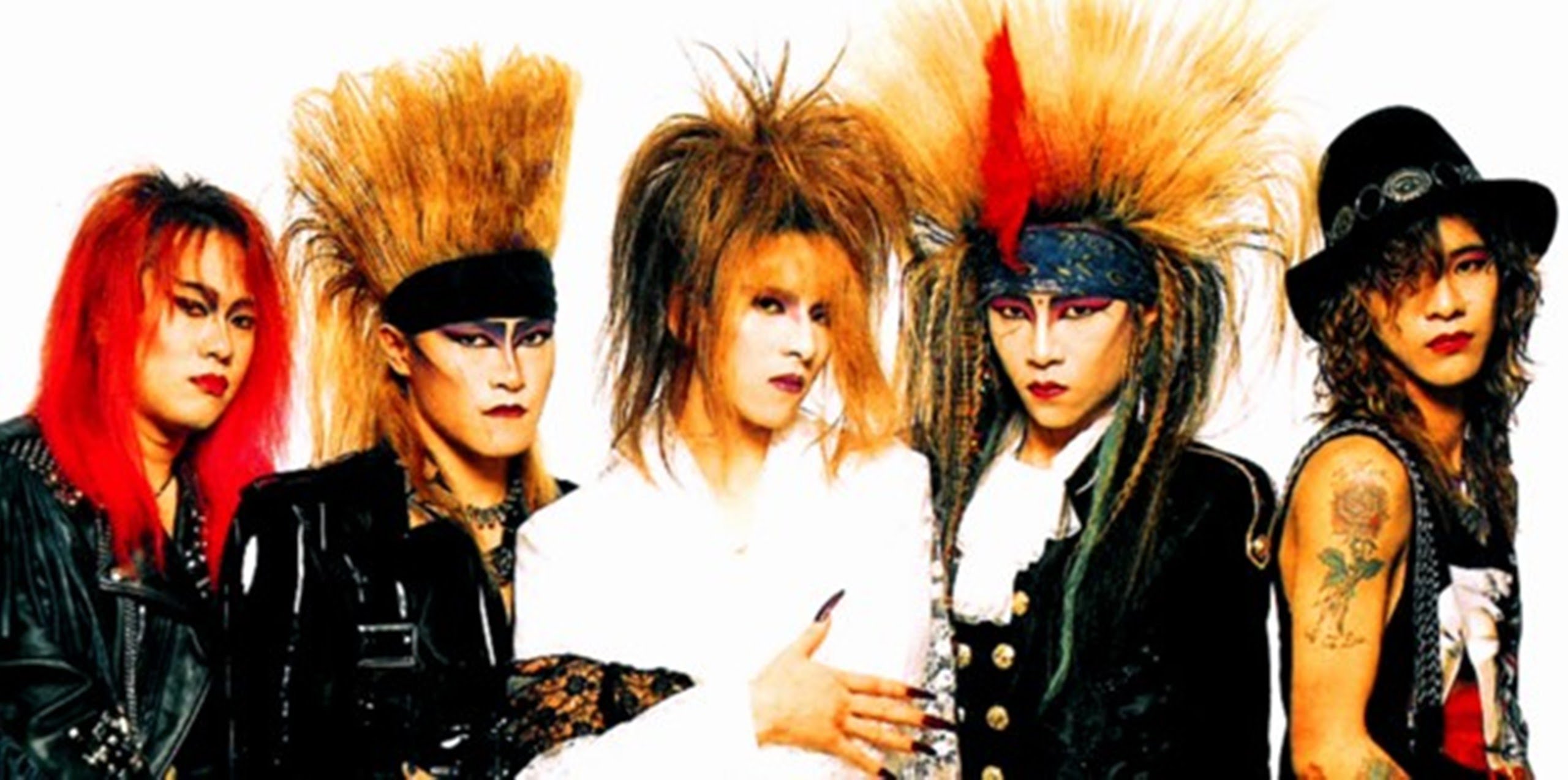 有一个90年代的外国华丽摇滚,演唱会上脸上画着斑马纹