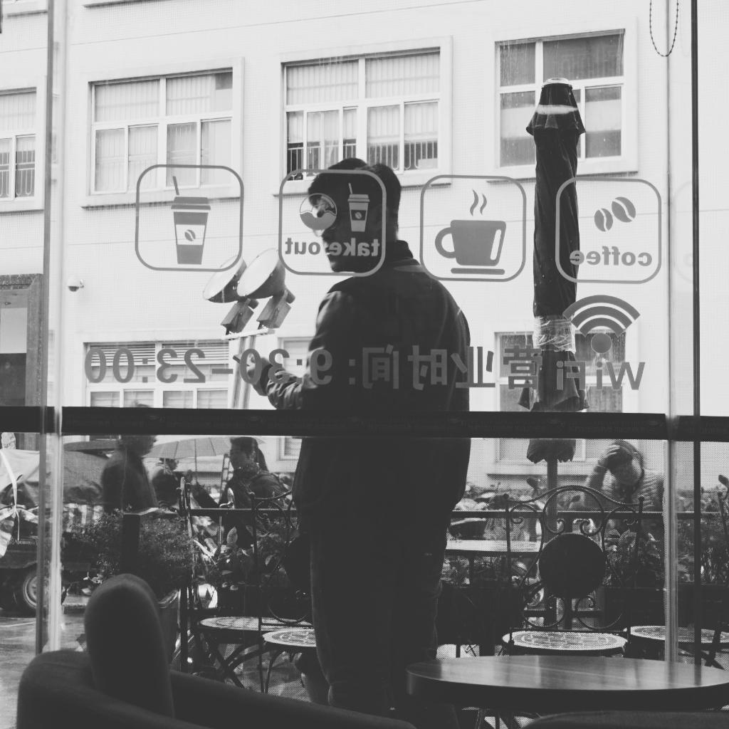 我的咖啡馆就是要播Jamie Cullum