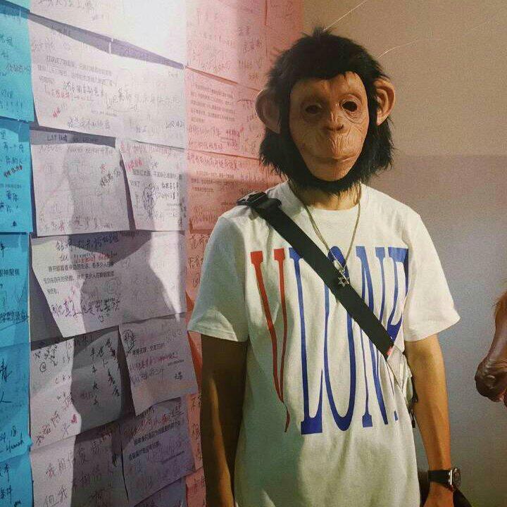 靖佩瑶的圈外女朋友