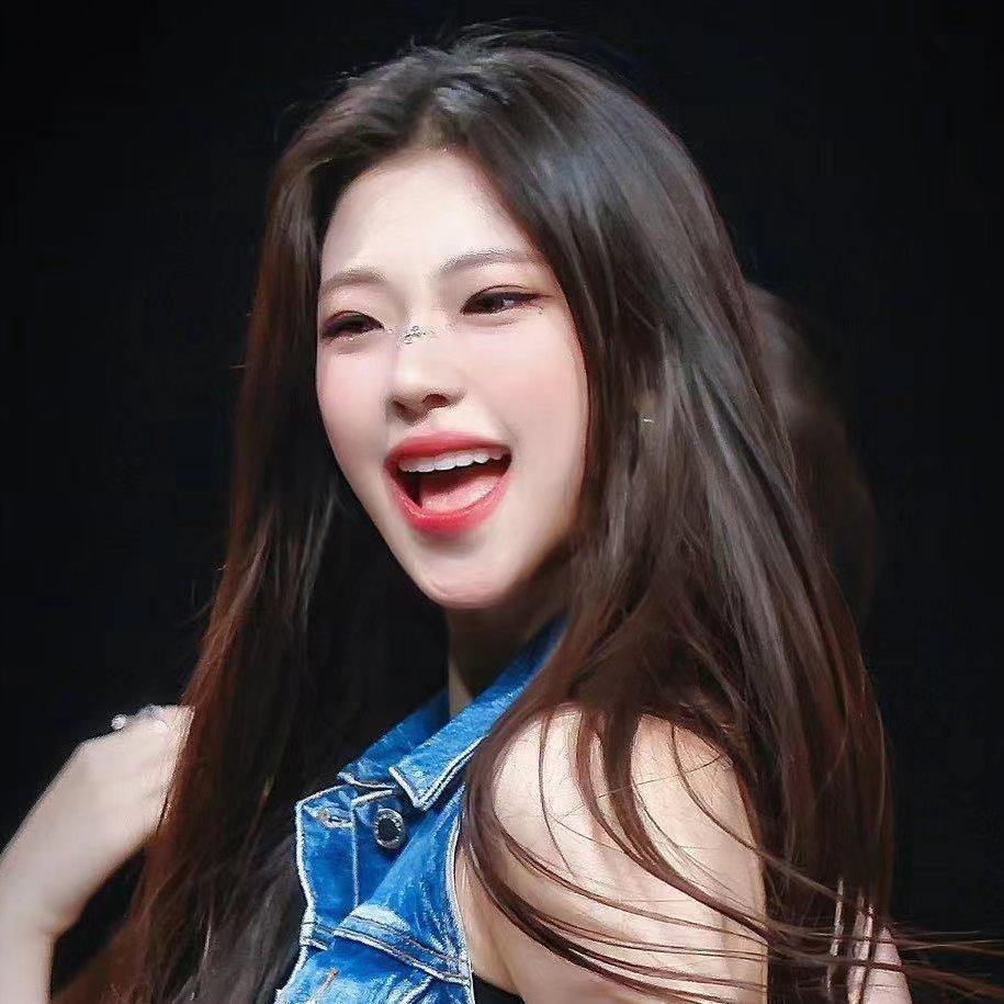 露宝RUKA河井瑠花/BABYMONSTER❤YG新女团