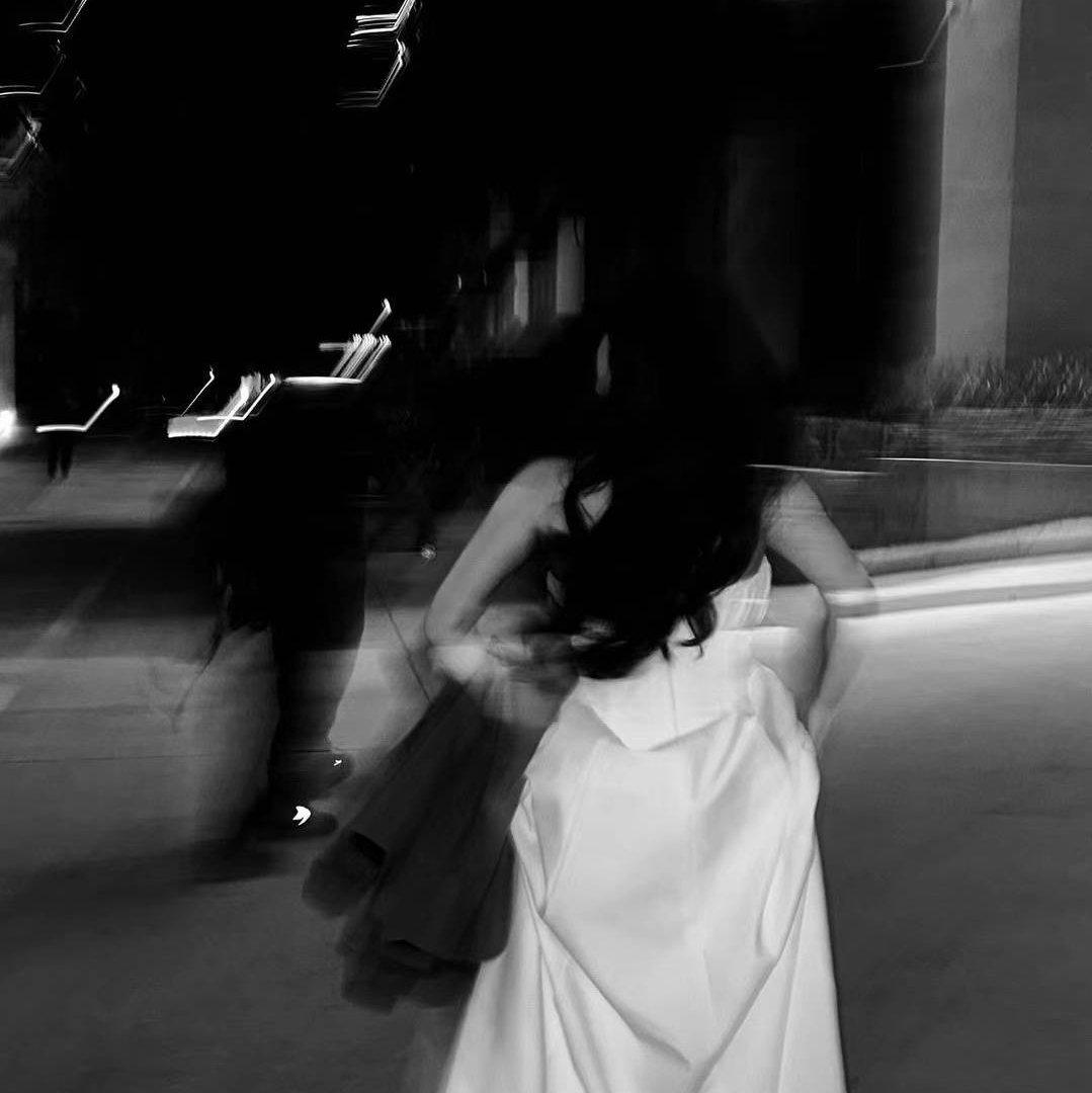 “星期三或礼拜三”