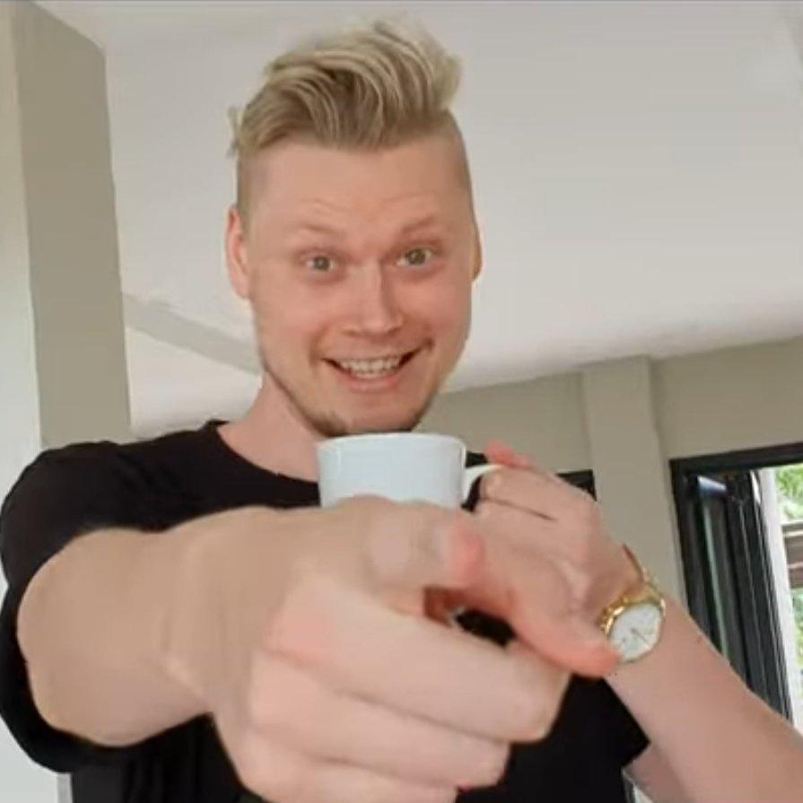 Stoltenhoff's Monthly picks