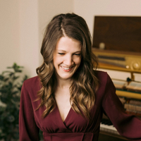 Sarah Watson资料,Sarah Watson最新歌曲,Sarah WatsonMV视频,Sarah Watson音乐专辑,Sarah Watson好听的歌