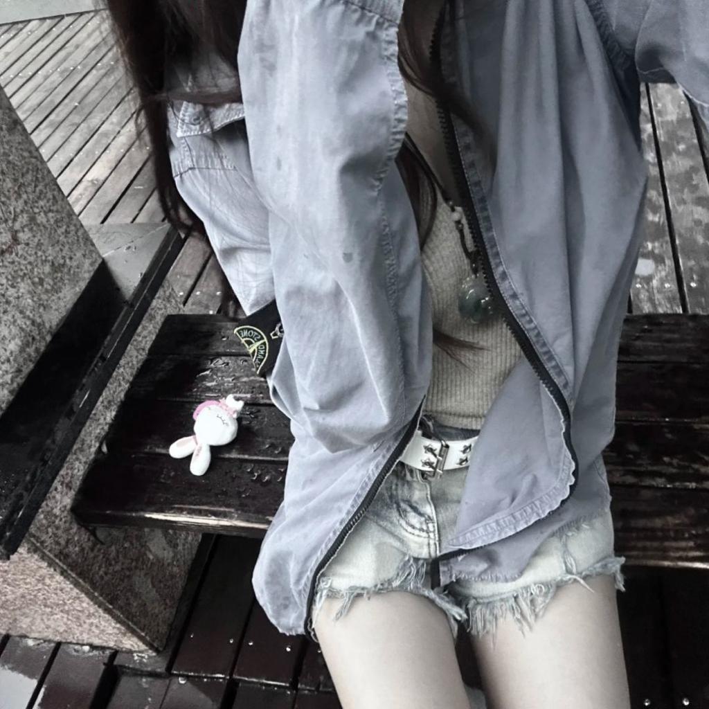 凌晨的天真不可信