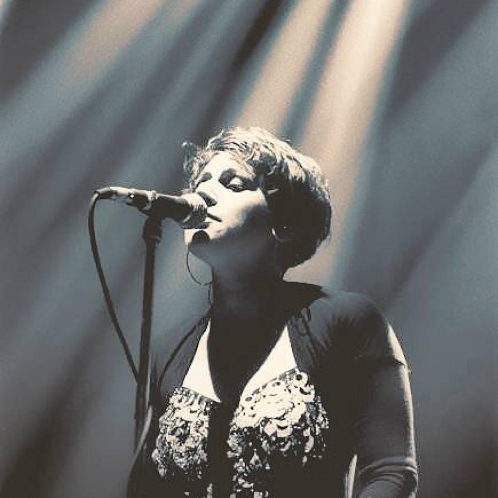 Elizabeth Fraser Only