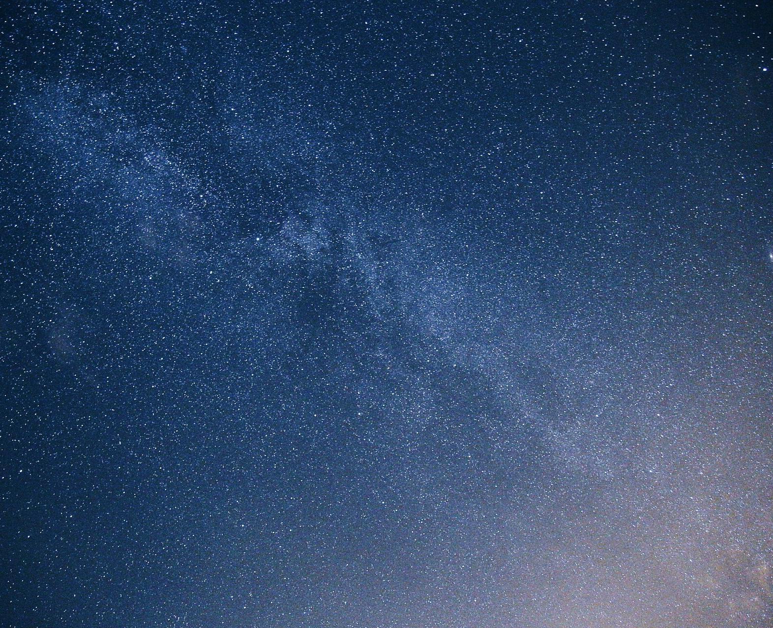 头发有点多