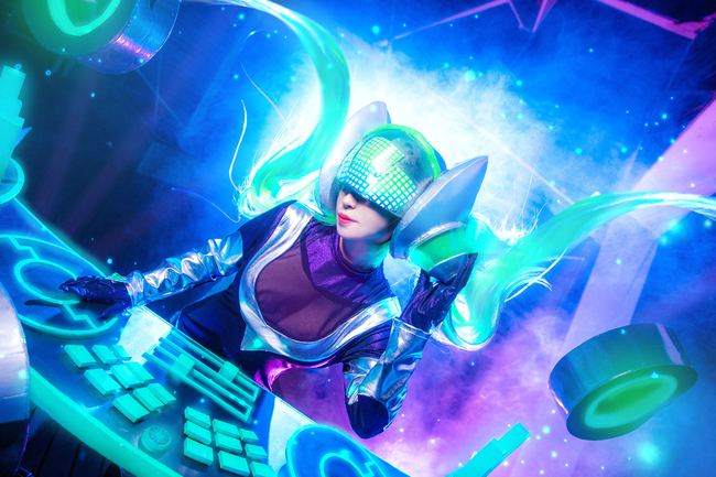 RNG夺冠!细数那些英雄联盟中的音乐