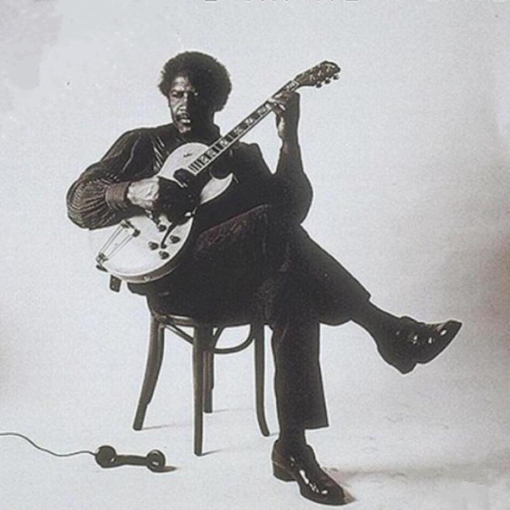 「蓝调布鲁斯」老酒馆的暧昧情调 ₁