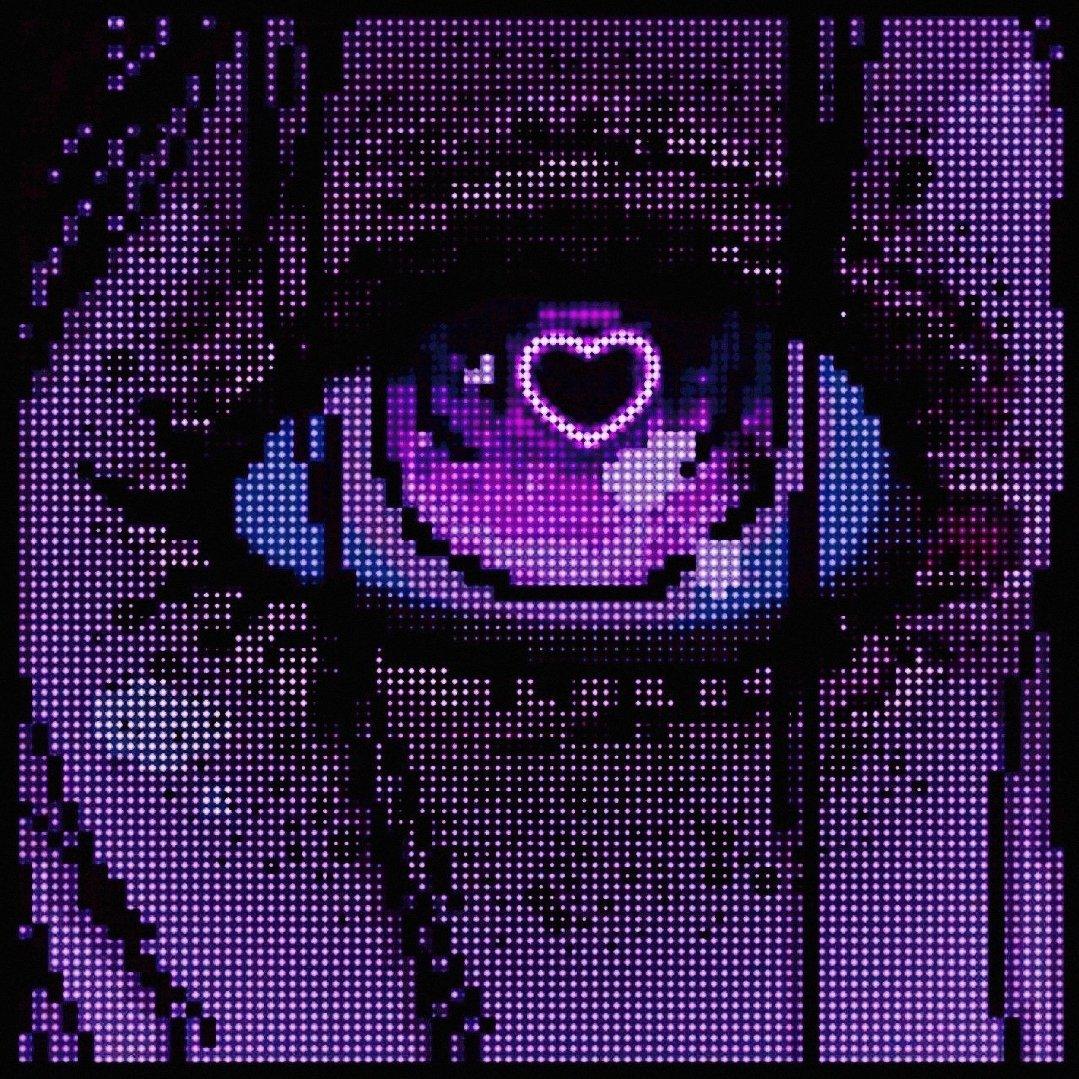 香槟酒起满场飞，钗光槟影晃来回。