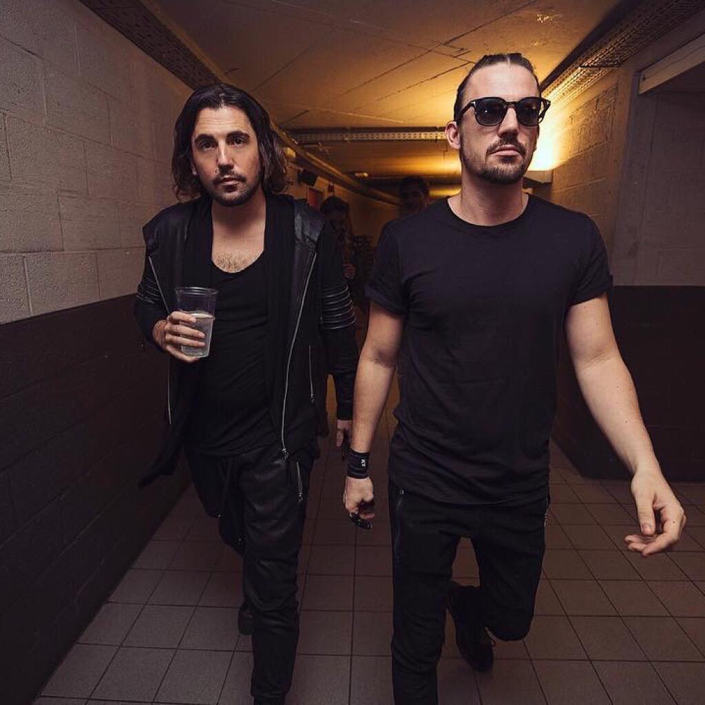 Dimitri Vegas & like Mike