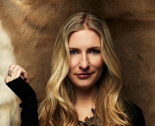 Holly Williams