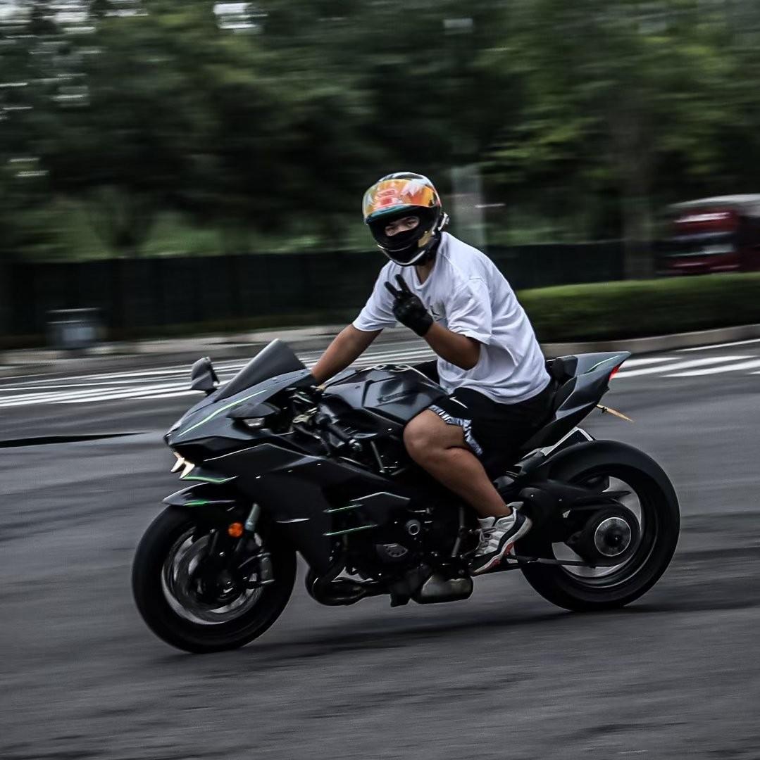 BGM 控制车速 禁止压弯 禁止翘头！！！