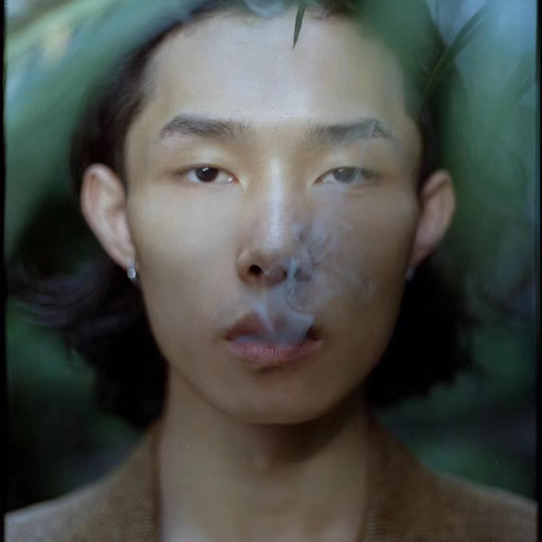 三十九度的雨_吕焕赤_三十九度的雨 | 在线播放_三十九度的雨歌词_三十九度的雨下载 | 网易云音乐
