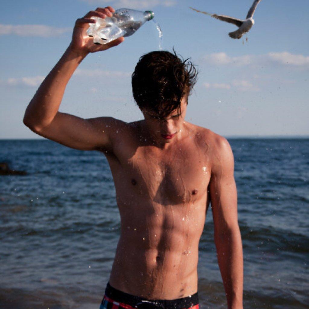 据说世上的人都有一样的孤独