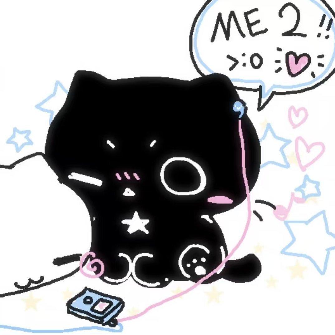 会弹钢琴的橘猫