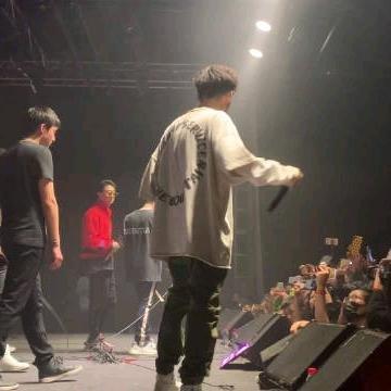 杀不死我的只会让我更强大_