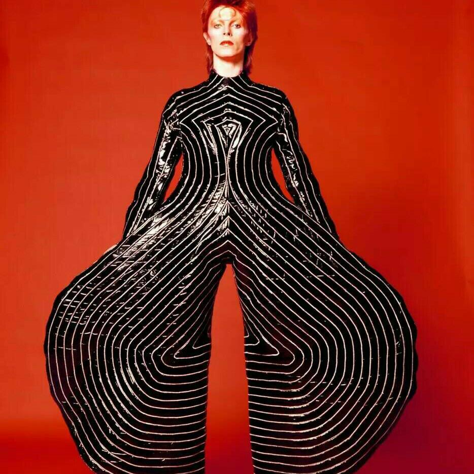 【David Bowie】：一生一刹那