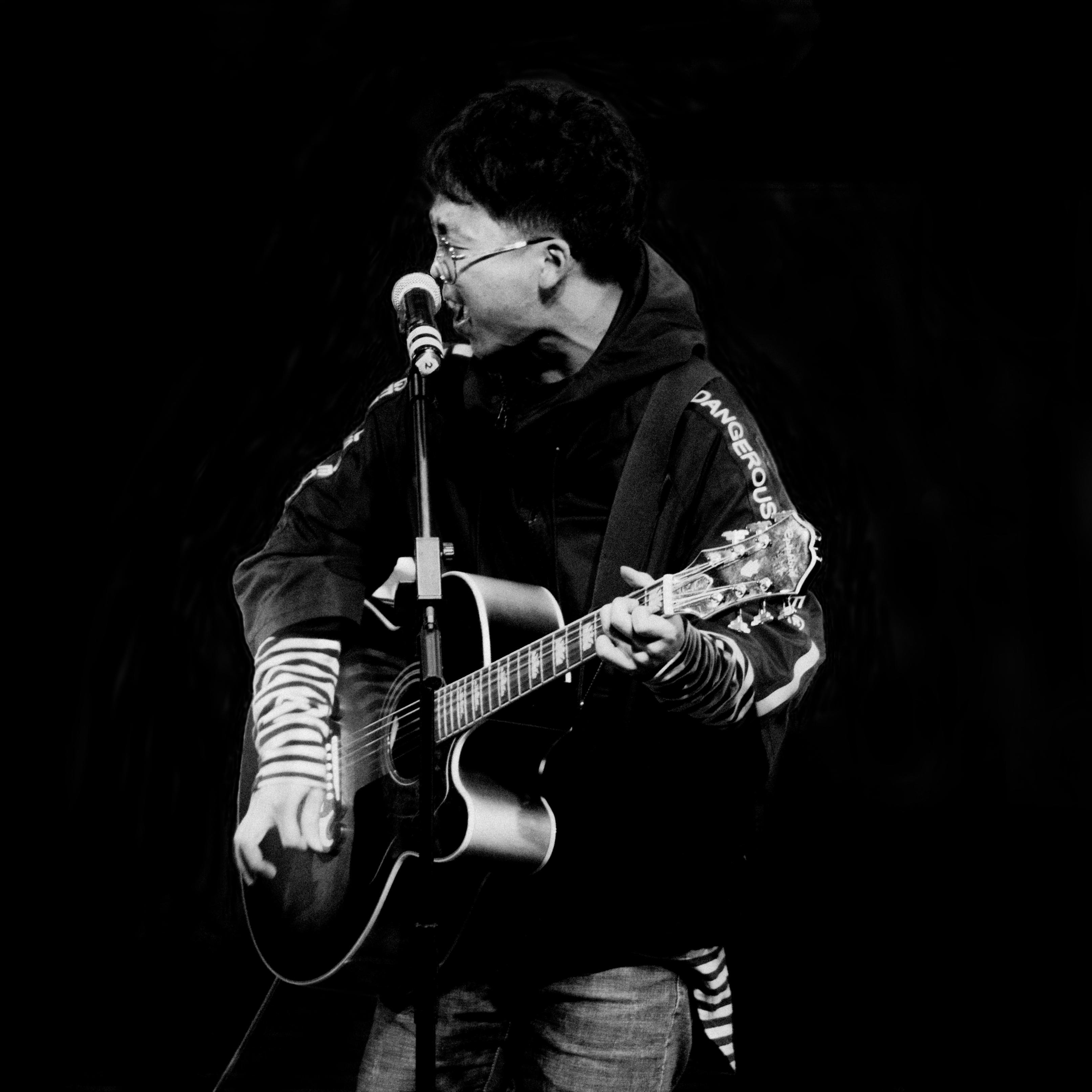 幼稚的少年 （伴奏）