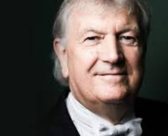 Owain Arwel Hughes