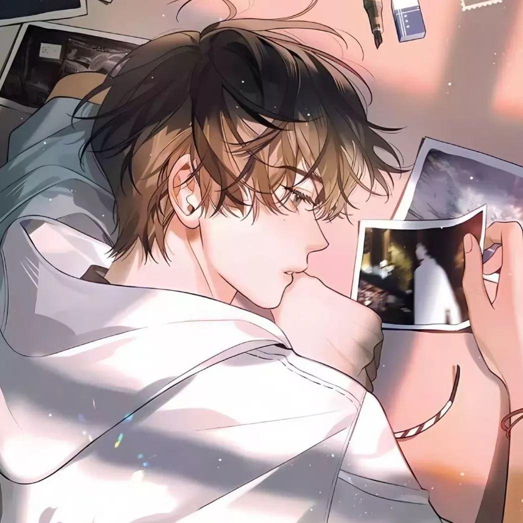 在极光下喝冰茶