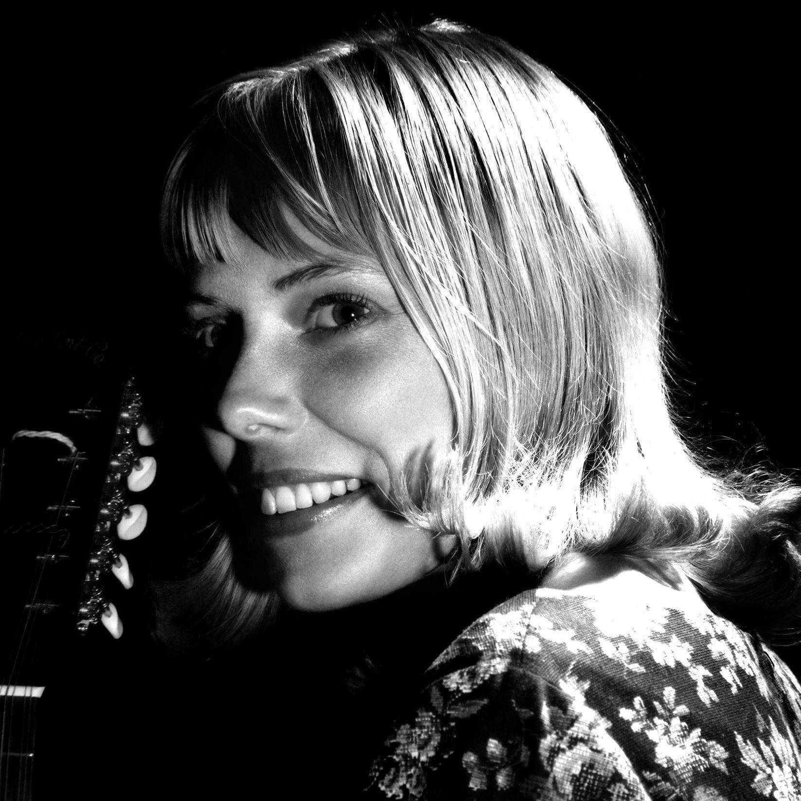 Joni Mitchell